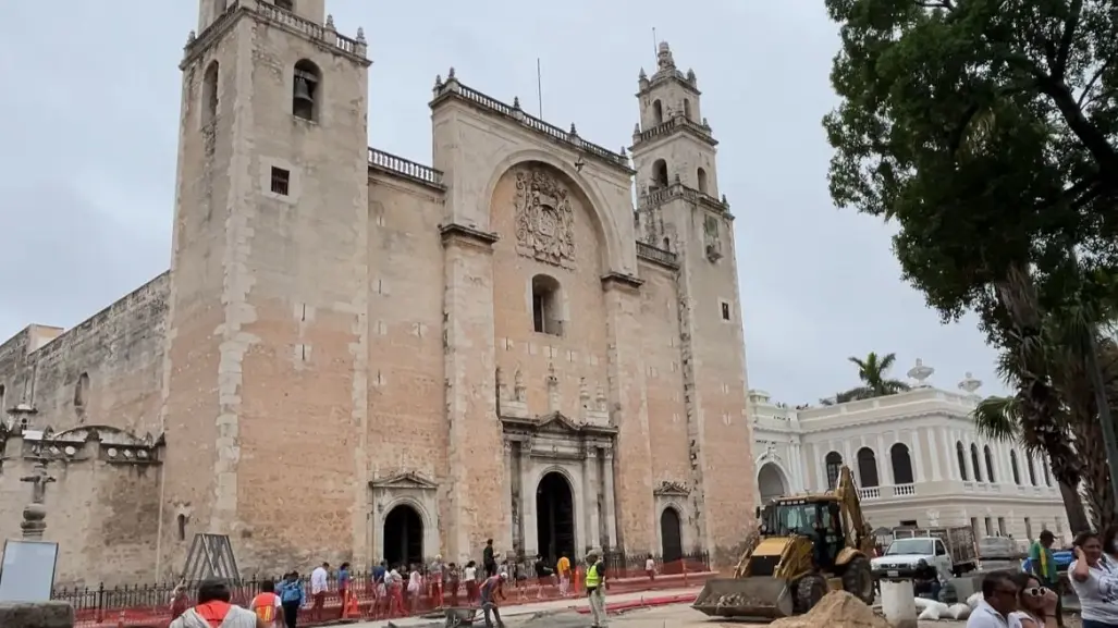 Disminuye un 30% afluencia de visitantes en la Catedral de Mérida