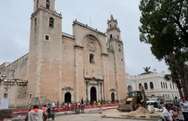 Disminuye un 30% afluencia de visitantes en la Catedral de Mérida