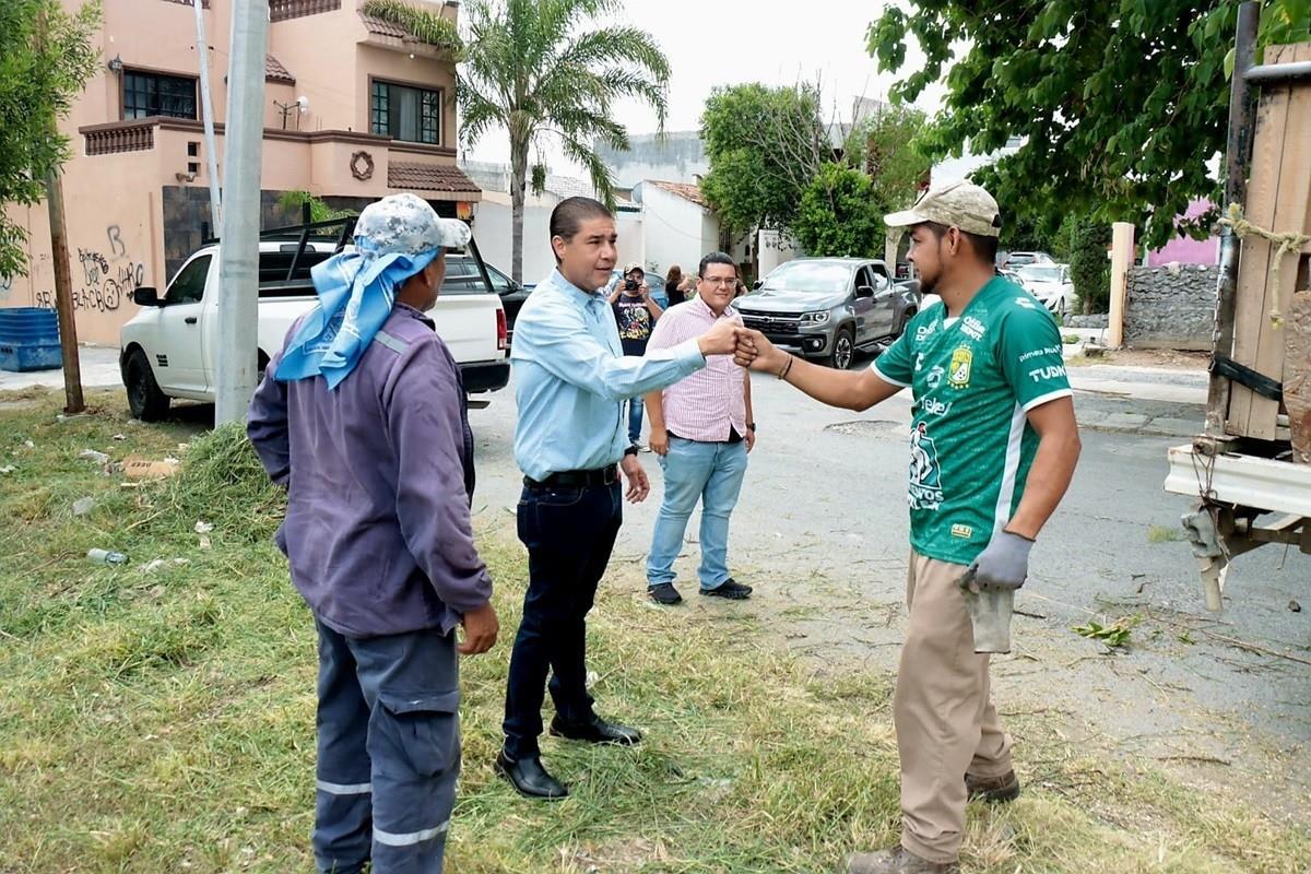 Alcalde de Juárez supervisa limpieza en arroyos y drenaje por tormenta Alberto