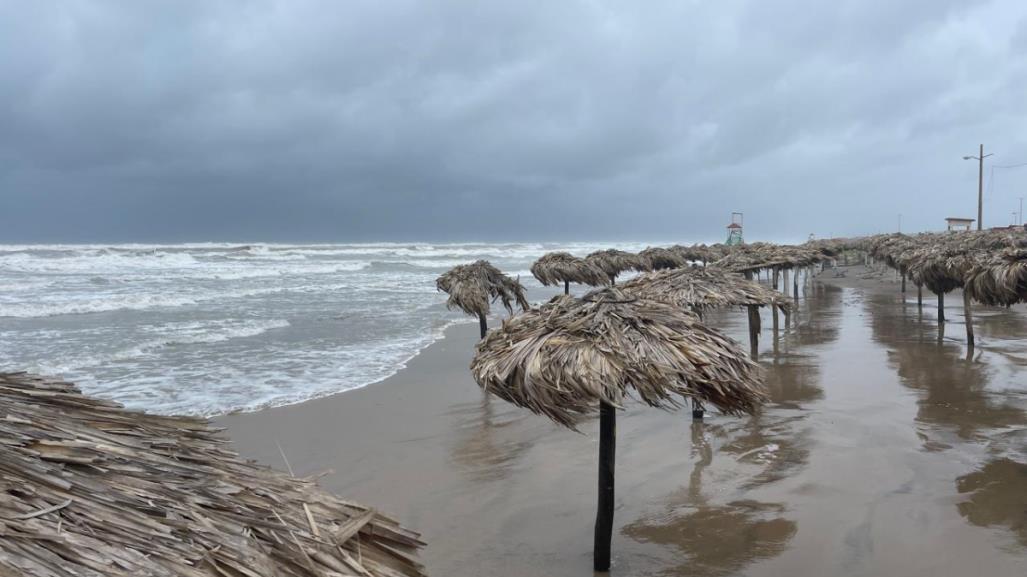 Cierran Playa Bagdad a visitantes por la tormenta tropical Alberto