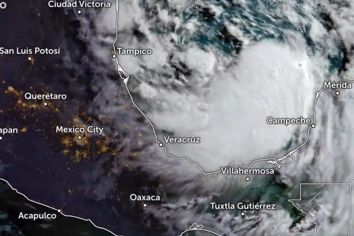 Desarrollo de la Tormenta Tropical Alberto Foto: X(Twitter) @zoom_earth