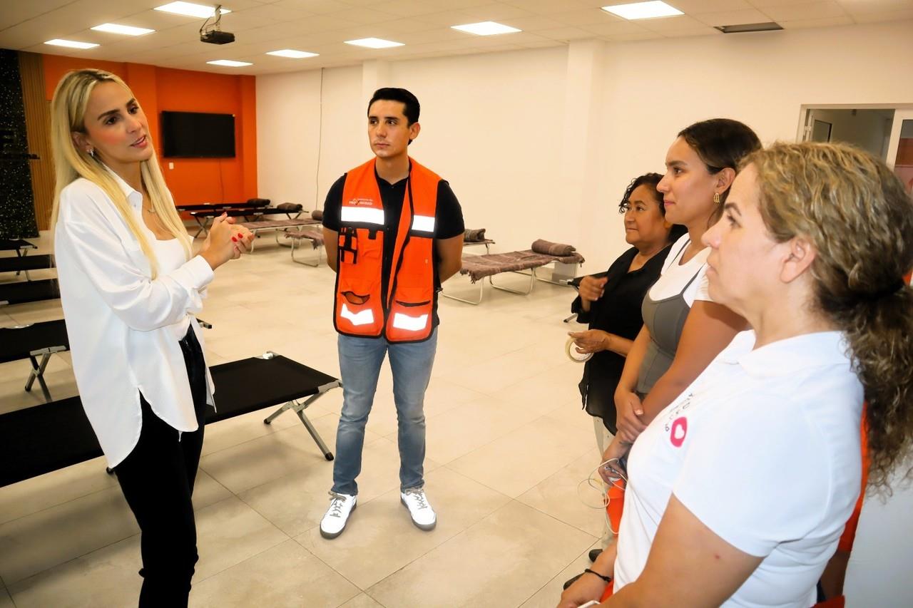 La labor de Paola García Yves y su equipo demuestra el compromiso y la solidaridad con las familias afectadas por la tormenta tropical Alberto. Foto: Especial.