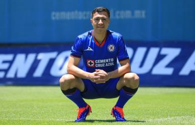 Recibe Cruz Azul a Andrés Montaño, futbolista de Los Cabos