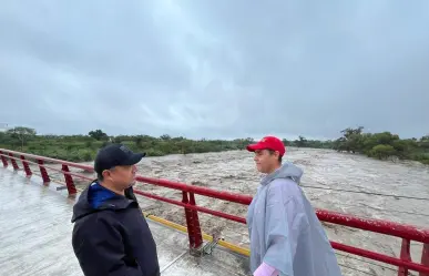 Verifica Francisco Treviño funcionamiento de pluviales por lluvias en Juárez