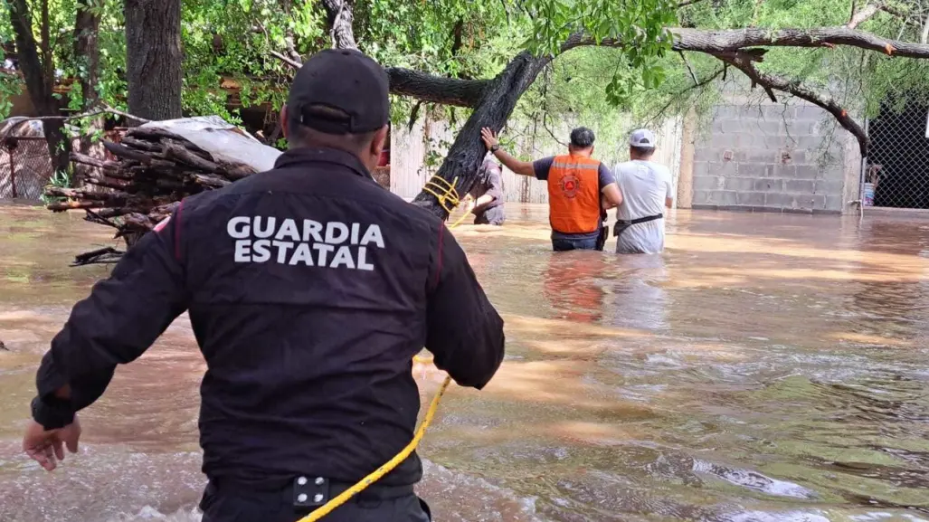 Guardia Estatal rescata a personas y animales atrapados en inundaciones por tormenta Alberto