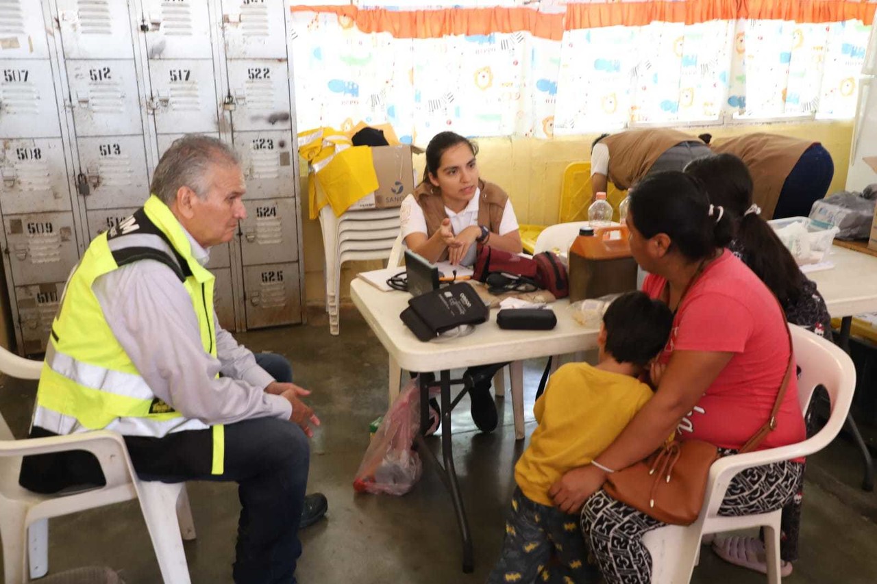 Fortalece Salud atención en zonas afectadas por las lluvias