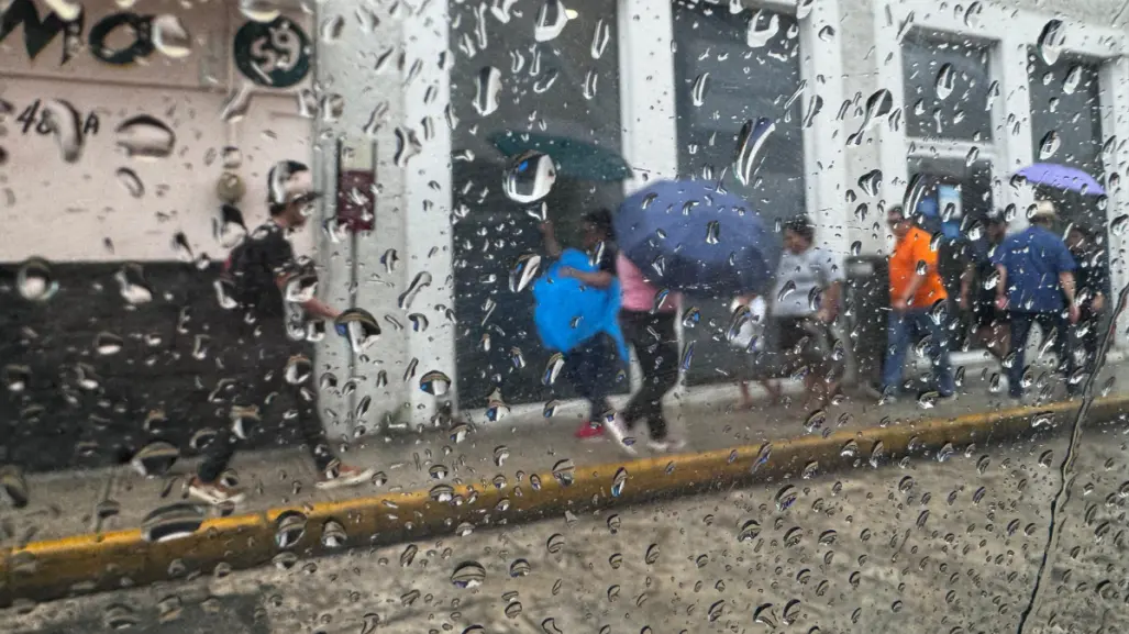 Seguirá provocando lluvias un sistema de baja presión durante este fin de semana