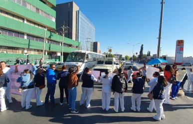 Amplían contratos a trabajadores de salud de estados no federalizados