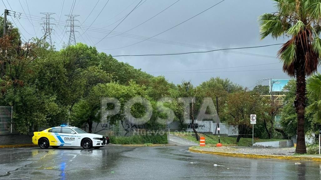 Estás son las vialidades que están cerradas tras lluvias en Monterrey