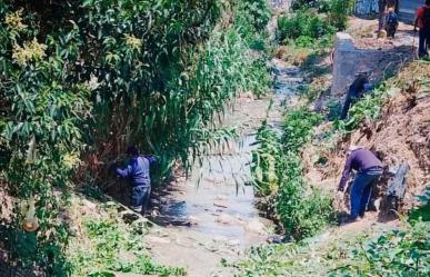 Contra las inundaciones en Atizapán; limpian y piden no tirar basura