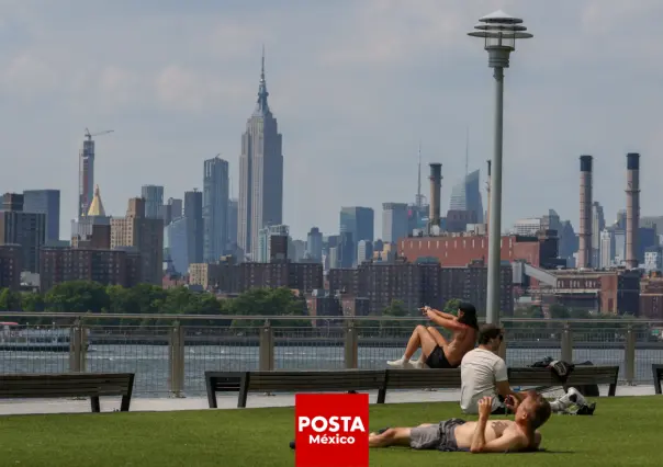 EUA enfrenta olas de calor, inundaciones y amenaza de sistema tropical