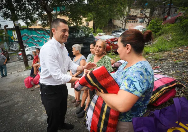 Colosio supervisa brigadas de apoyo por lluvias en zonas afectadas de Monterrey