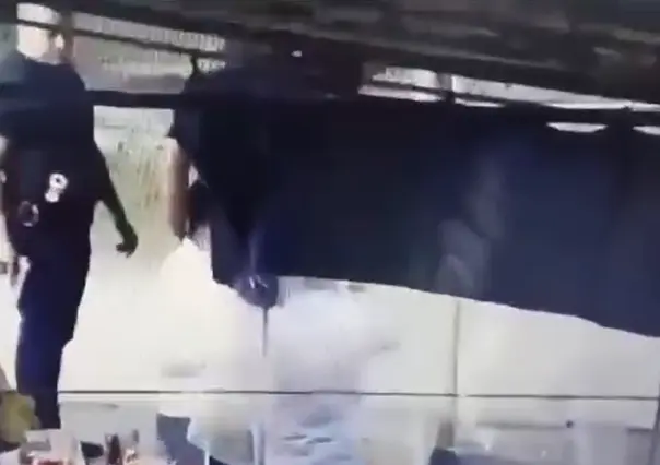 Policías convierten chelería en campo de tiro, quedan en video y suspendidos