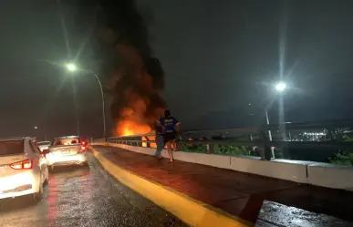 Controlan Incendio en fábrica de muebles en colonia Bella Vista de Monterrey