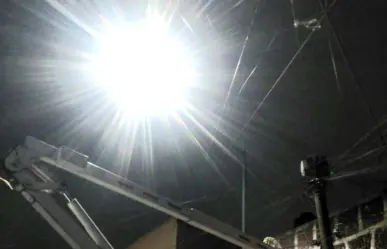 ¡Se hizo la luz! Reparan alumbrado público en Cuauhtémoc