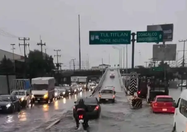 Inundaciones, vialidades colapsadas y daños dejan lluvias en Edomex (VIDEO)