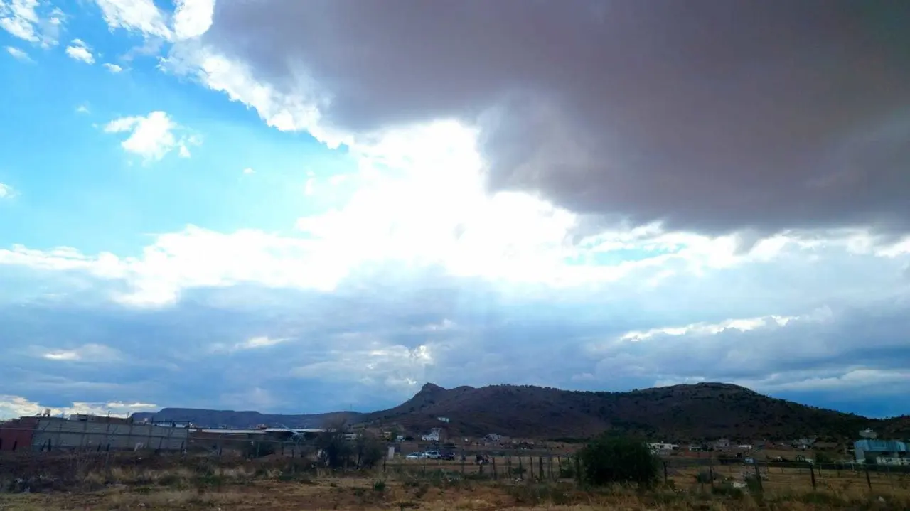 La lluvia continuará haciéndose presente en Durango. Foto: Gerardo Lares.