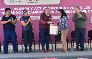 Al rescate del campo en Edomex con tractores, invernadores y cisternas