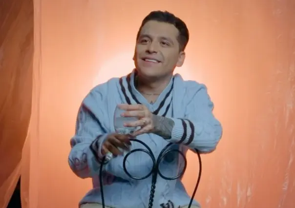 Christian Nodal habla sobre su proceso e historias románticas de sus canciones