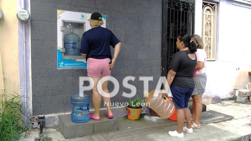 Cumplen 3 días sin agua vecinos de Valle de Infonavit en Monterrey