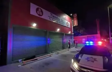 Abandona mujer a bebé adentro de una tienda de autoservicio en Pachuca