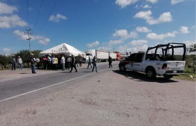 Agricultores de Tamaulipas vuelven a bloquear la carretera