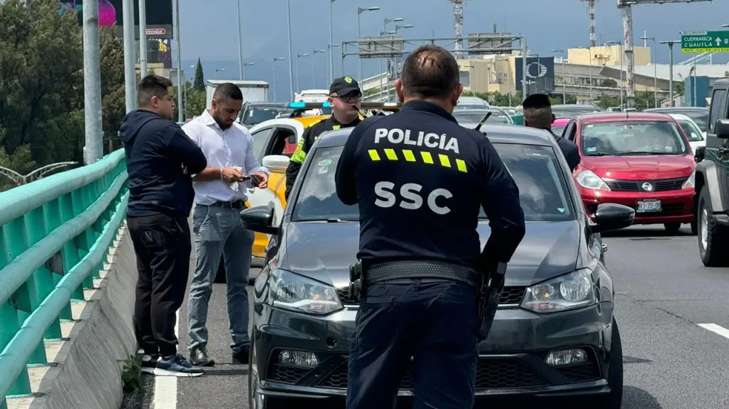 Automovilista muere al circular sobre segundo piso del Periférico