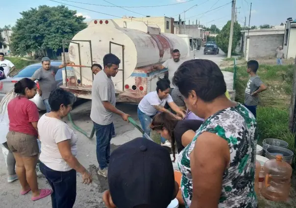 Lleva el municipio de Juárez pipas con agua a colonias sin el vital líquido