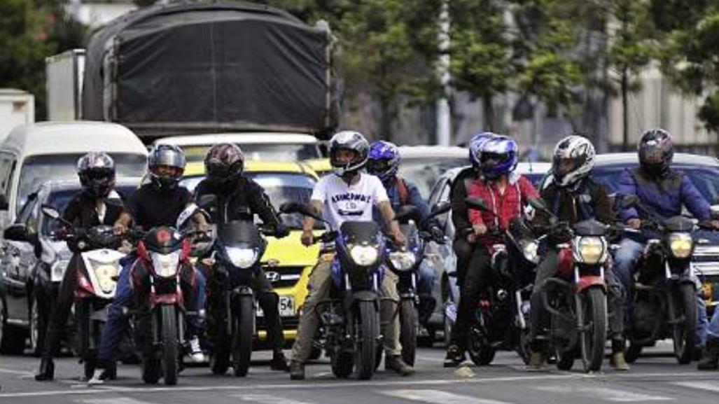 Motociclistas del Edomex sufren por no tener placas para sus motos