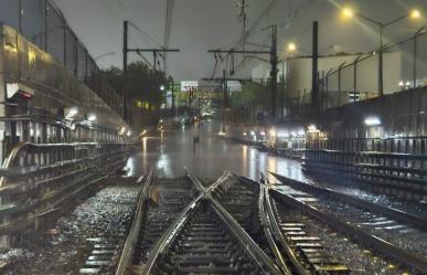 Intensas lluvias inundan Línea A del Metro, estas estaciones no tienen servicio