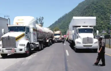 Transportistas anuncian paro nacional, bloquearán las entradas a la CDMX