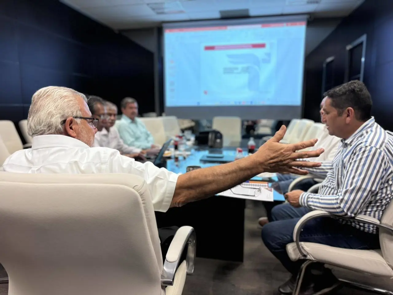 Reuniòn de Secretarìa de Obrs Pùblicas para cuantificar los daños por la tormenta Alberto. Foto: redes sociales