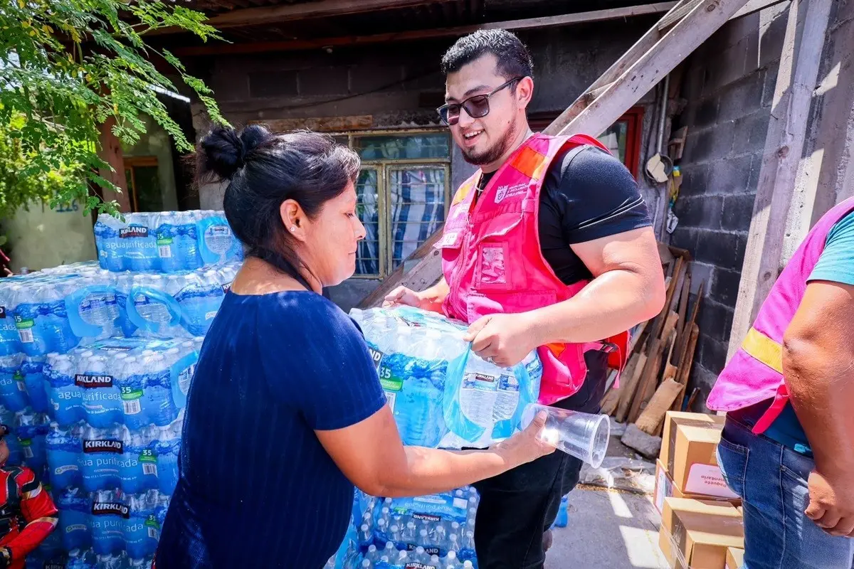 Secretaría de Igualdad e Inclusión entrega 852 mil litros de agua potable