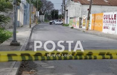 Atacan civiles armados a policías de Apodaca, capturan a 3