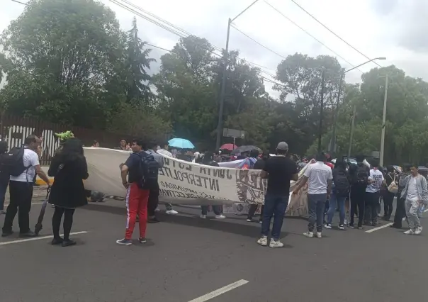 Trabajadores de limpieza del IPN sin respuesta por demanda y atropellamiento