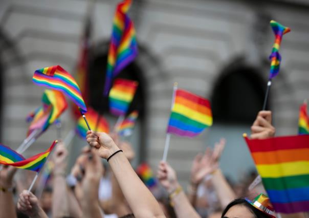 Marcha LGBT en CDMX: Metro, Metrobús y calles cerradas