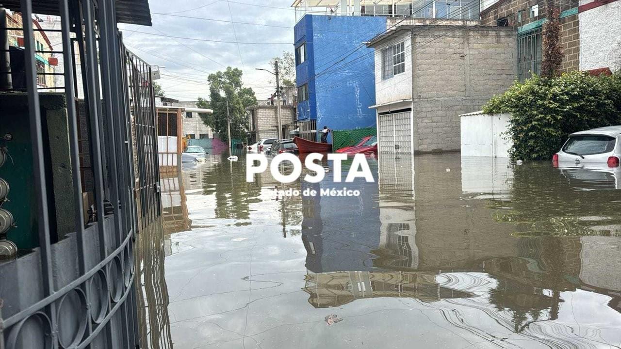 Bomberos de Cuautitlán, Policía Municipal y Protección Civil pusieron un marcha un operativo. Imagen: POSTA