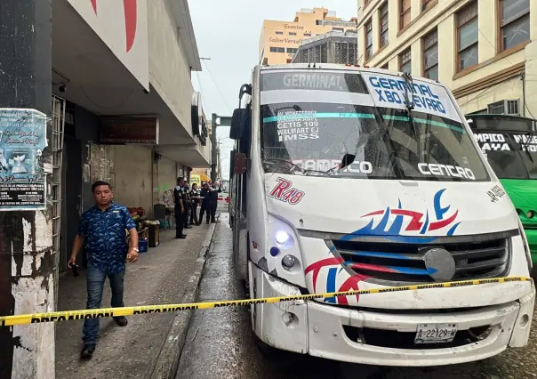 Muere al ser arrollada por un microbús y su responsable huye