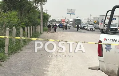 Tiran cuerpo emplayado en Libramiento Noroeste