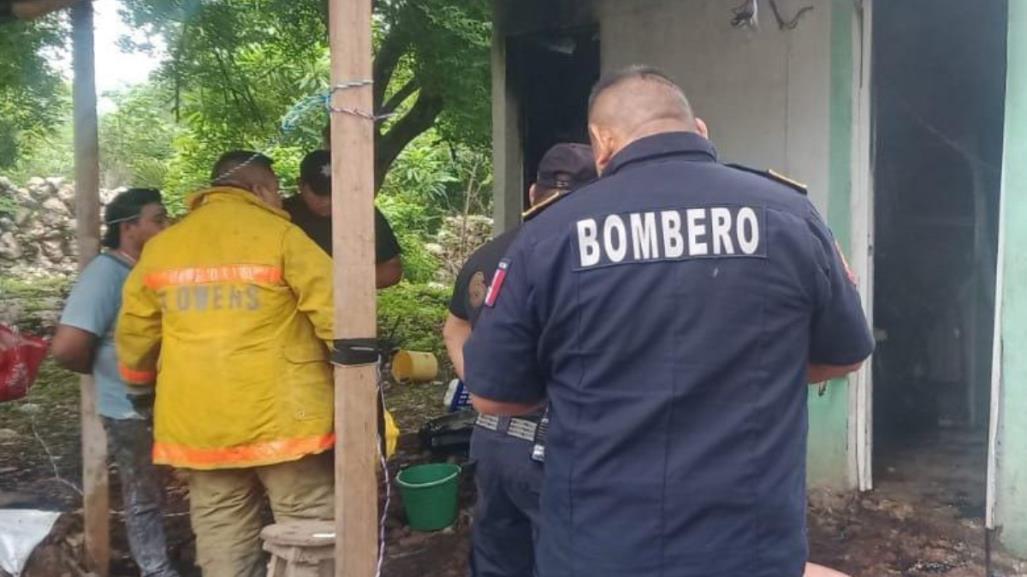 Fuego consume una casa en Maxcanú, killer encendido provoca el incendio