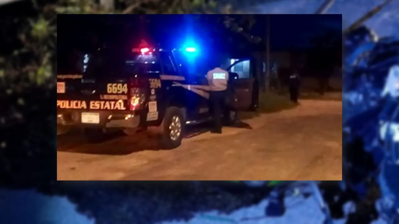 Elementos de la SSP llegaron al lugar del accidente para investigar la situación Foto: Redes sociales