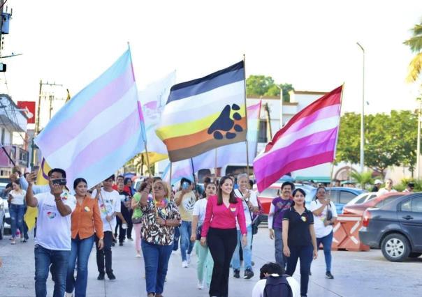 El Sistema DIF Altamira, conmemoró el Día Internacional del Orgullo LGBTIQ+