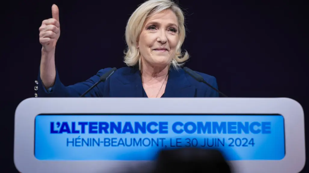 Francia: Ultraderecha de Marine Le Pen se adelanta en elecciones