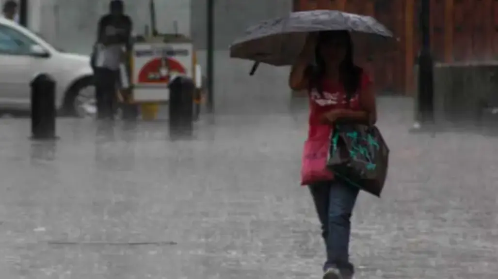 Continúan lluvias intensas en Tamaulipas por disturbio tropical 94L