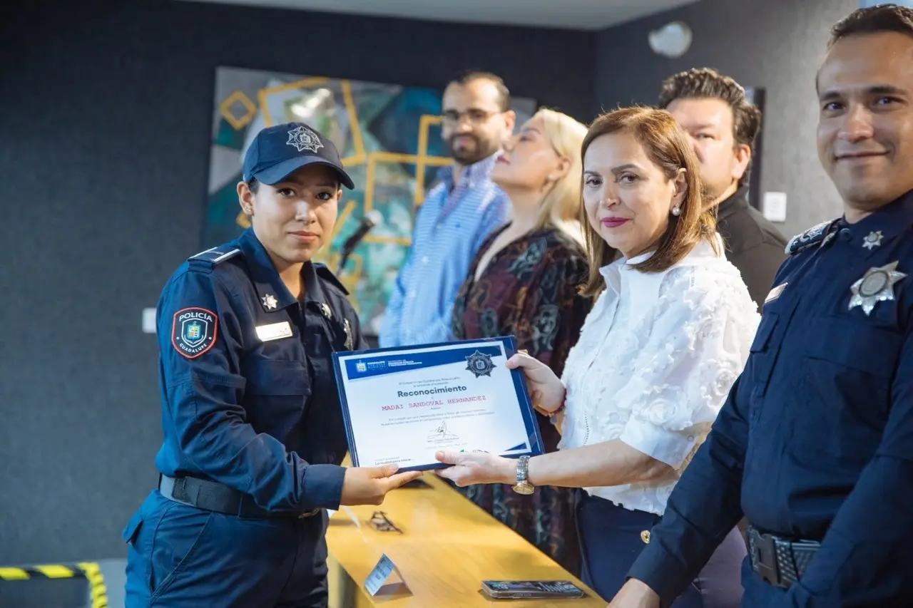 Guadalupe reconoció a 23 oficiales de Policía por disminución del 61% en delitos patrimoniales. Foto. Gobierno Guadalupe