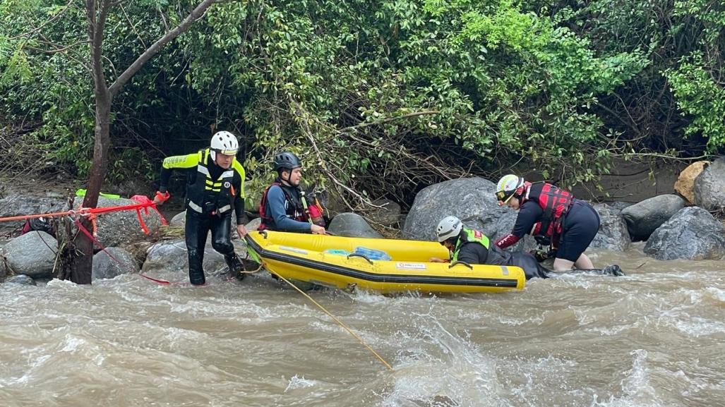 Rescatan a 6 motociclistas que quedaron incomunicados en el Cañón del Novillo