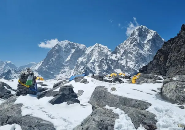 Deshielo en el Everest revela cuerpos de escaladores desaparecidos