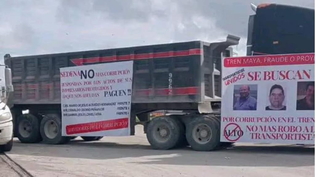 Transportistas amenazan con bloquear las entradas de la CDMX por falta de pago