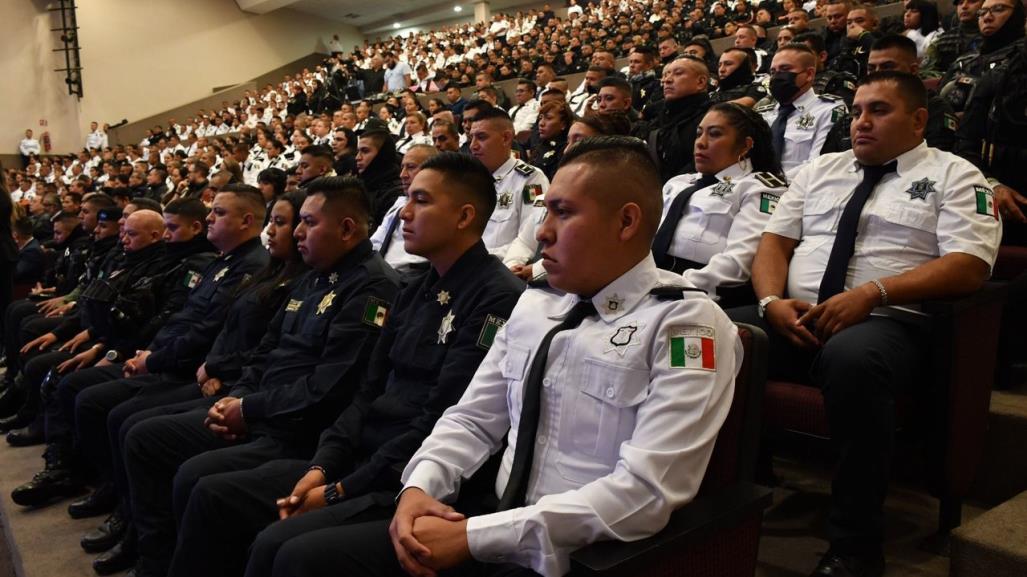 Nezahualcóyotl: Entregan estímulos y recompensas a elementos de seguridad