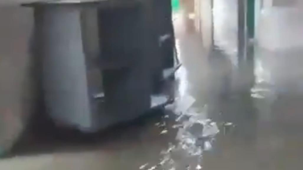 IMSS de Tamaulipas se inunda a causa de las tormentas, ¿Mejor que en Dinamarca?